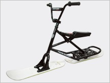 *スノーモトのフラッグシップモデル、A28Evolution。'08モデルでは新たに開発されたウッドコアボードを採用。