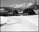 ＊一番左の建物が「そば処ふるさと」ですね。